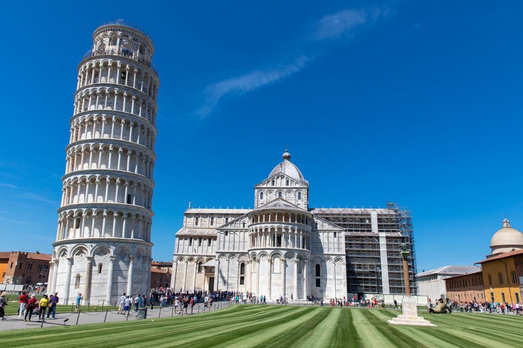 Explore Pisa with a Guided Tour
