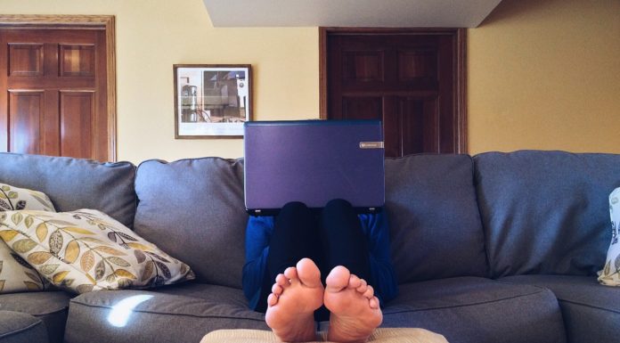 Cooking, wine tasting, painting: How can you take part in these global hot-spot DIY activities remotely?