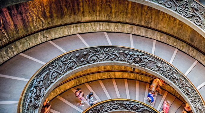 How to explore Rome sitting at home?